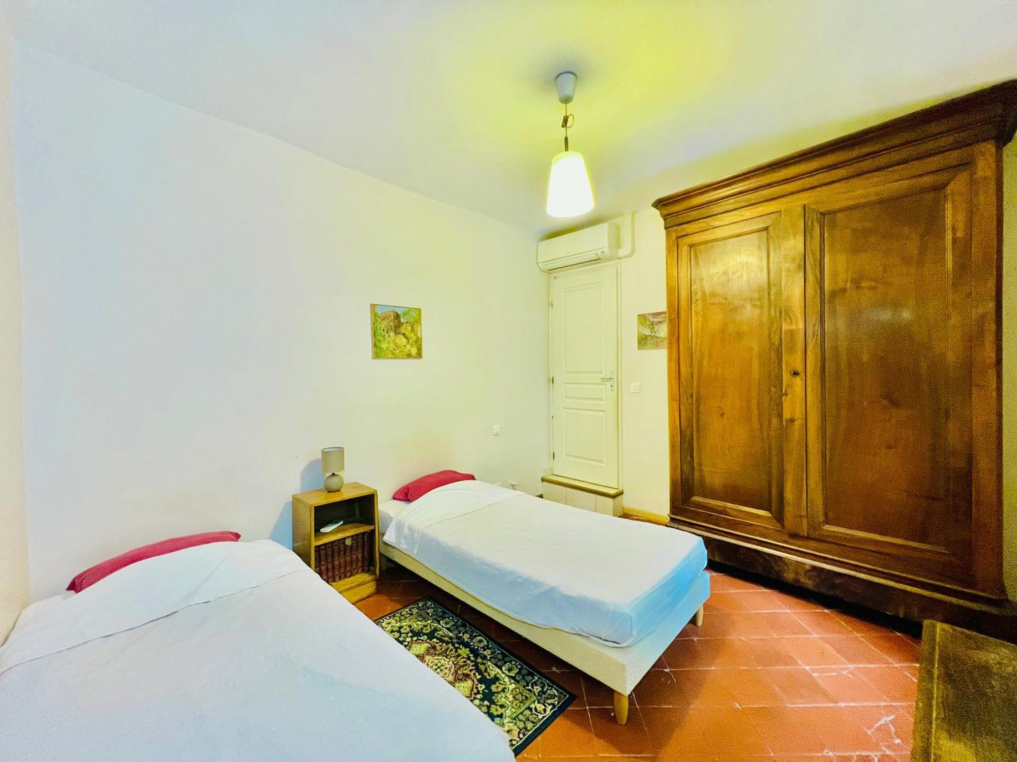 Le Moun Mazet Gite Rural 3 Etoiles, Clim, Nature, 6 Personnes Miramas Exterior photo